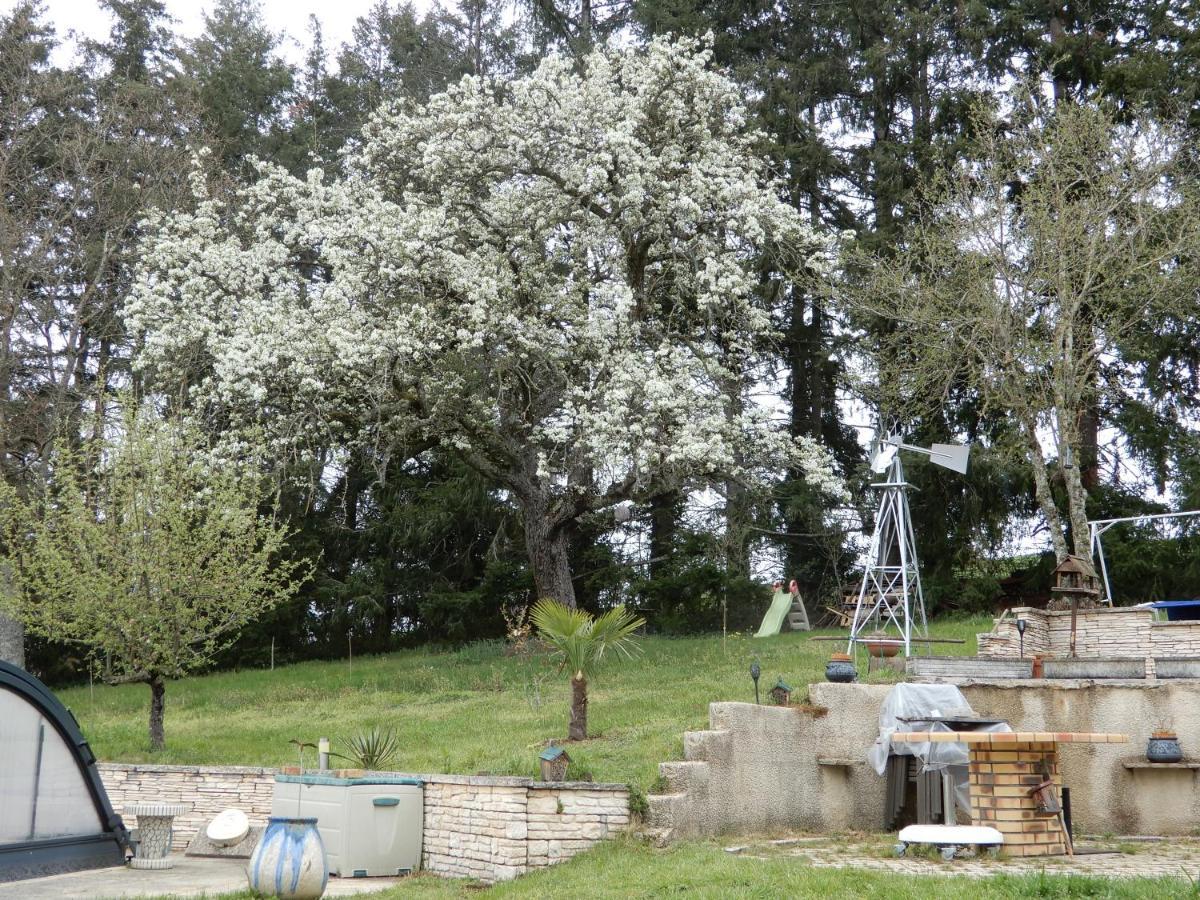 فندق Les Jardins De Caribole Fourneaux  المظهر الخارجي الصورة